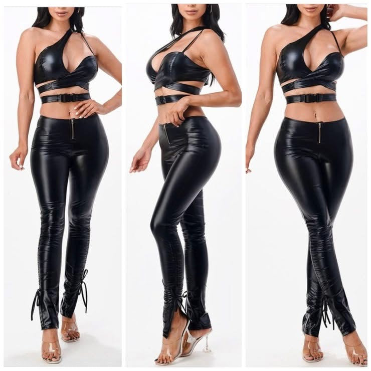 Dangerous Curves Faux Leather Set